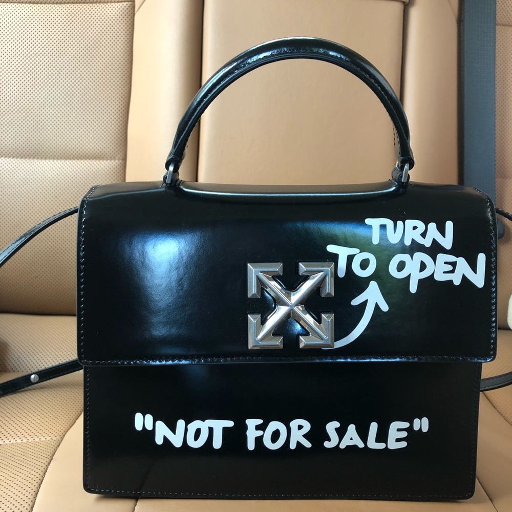 Off-White jitney bag bnwt